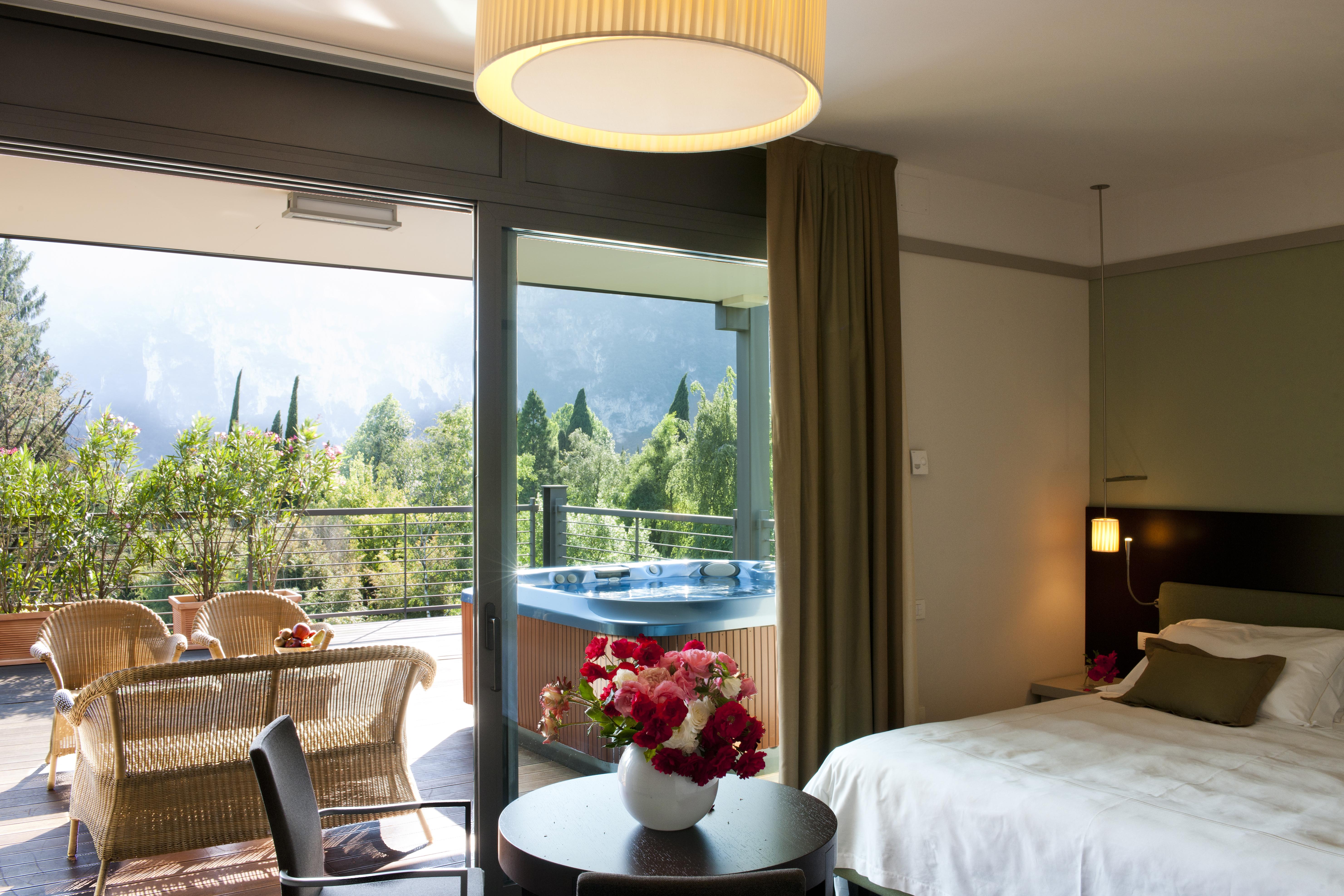 Du Lac Et Du Parc Grand Resort Riva del Garda Eksteriør billede