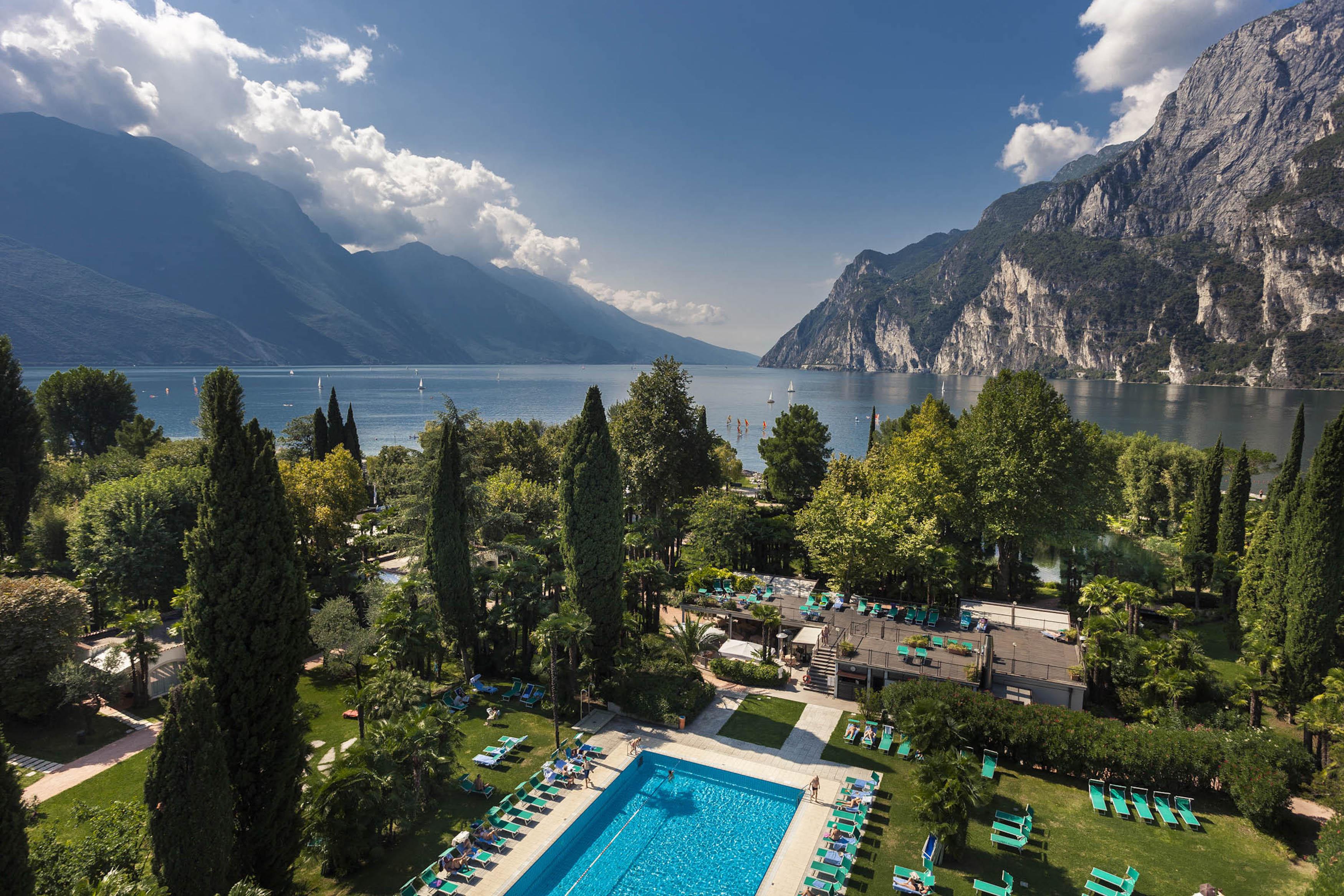 Du Lac Et Du Parc Grand Resort Riva del Garda Eksteriør billede